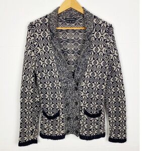 Banana Republic Women Cardigan
Size Medium Alpaca Wool Blend Fair Isle
Nordic